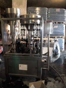 La machine à mettre en bouteille